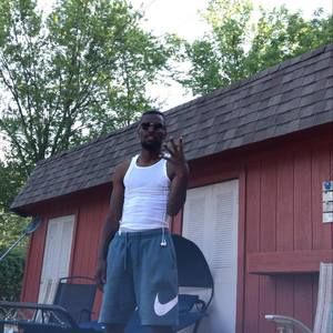 Meet your Posher, Cousin